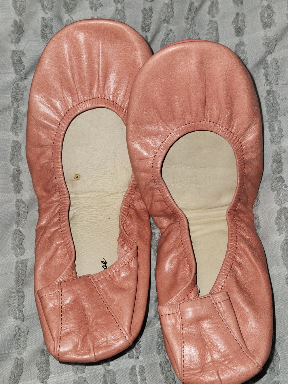 Women’s Leather Ballet Flats in Dusty Rose